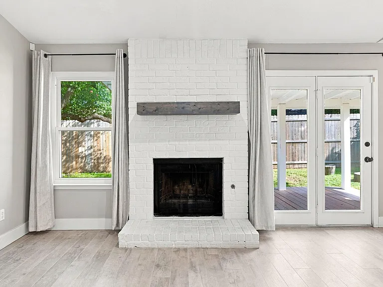 12713 Rhea Ct — Photo 12