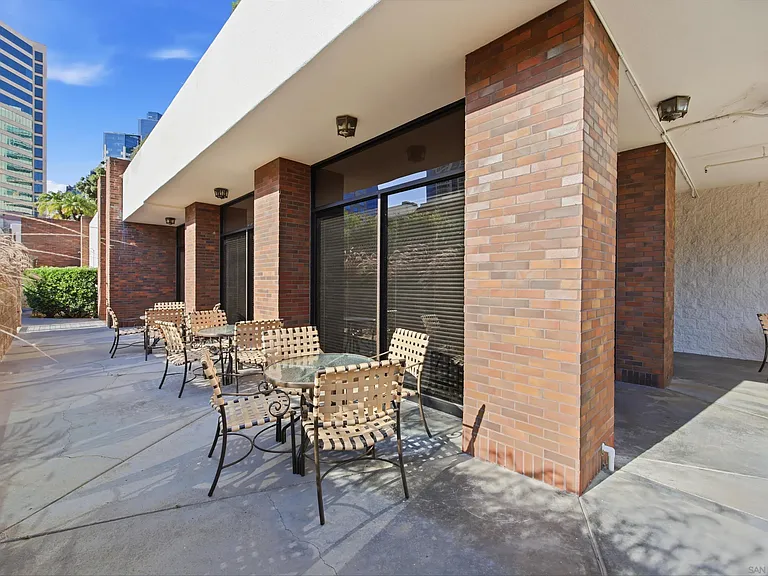 850 State St #414 — Photo 14