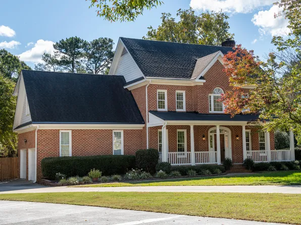 206 Kellygreen Ct, Rolesville, NC 27571