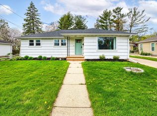 2411 N Morrison St, Appleton, WI 54911