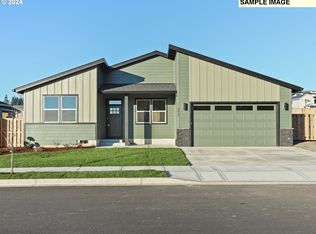 2236 E Otter Loop, La Center, WA 98629
