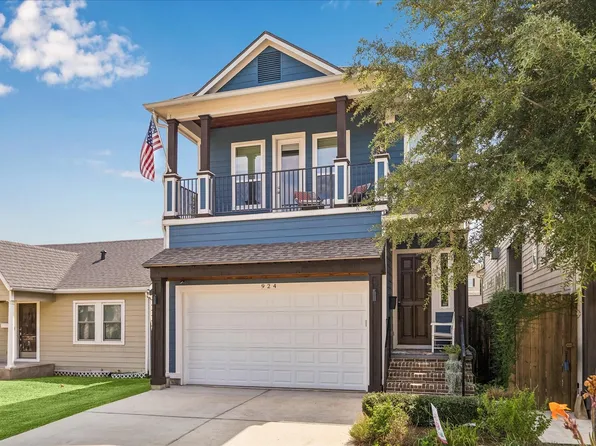 924 Alexander St, Houston, TX 77008