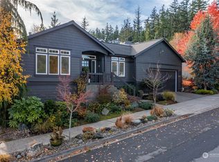 2219 18th St, Anacortes, WA 98221
