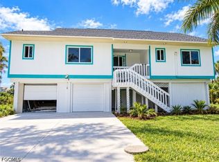 497 Lake Murex Cir, Sanibel, FL 33957