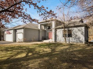 7753 Spring Point Ct NE, Rockford, MI 49341