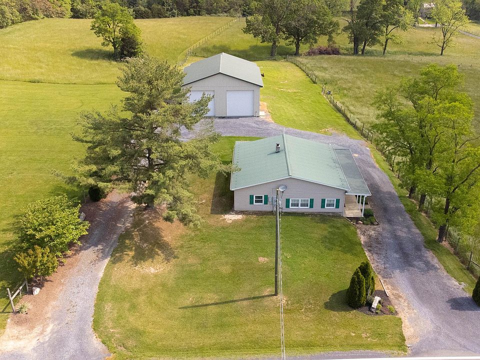 22347 Senedo Rd, Edinburg, VA 22824 | MLS #VASH2006078 | Zillow