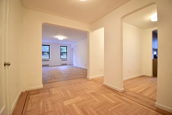 Rented by Skyward | media 19