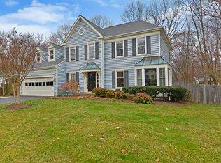 8207 Mack St, Alexandria, VA 22308