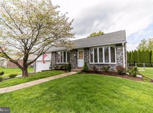 68 Cambridge Rd, Broomall, PA 19008
