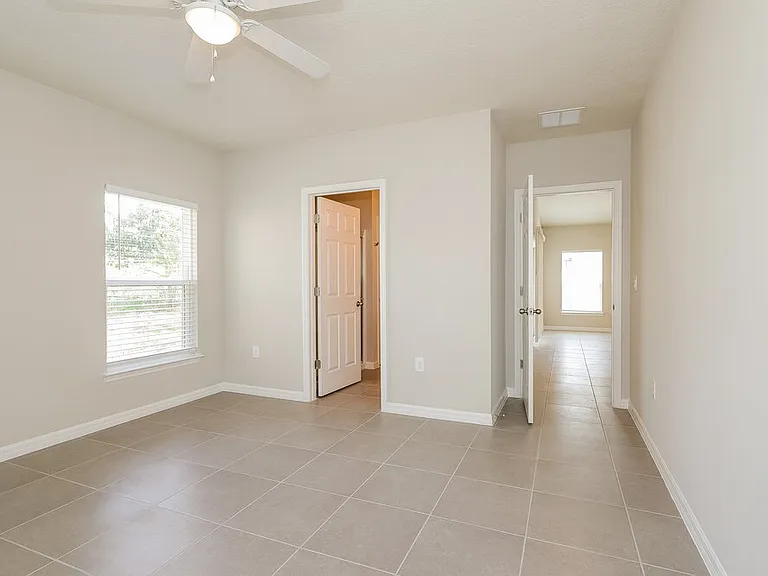 1660 Redfin Dr — Photo 11