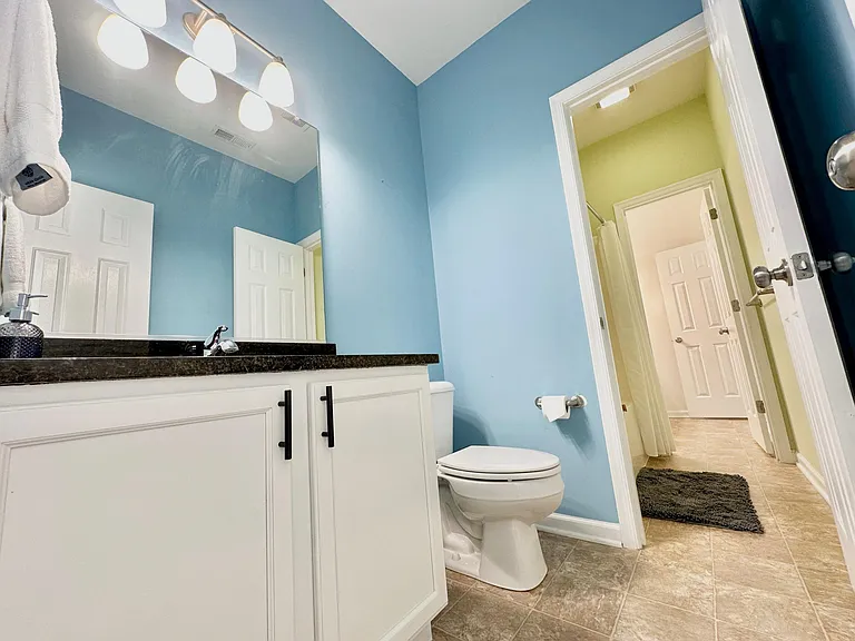456 N Oceana Blvd — Photo 18