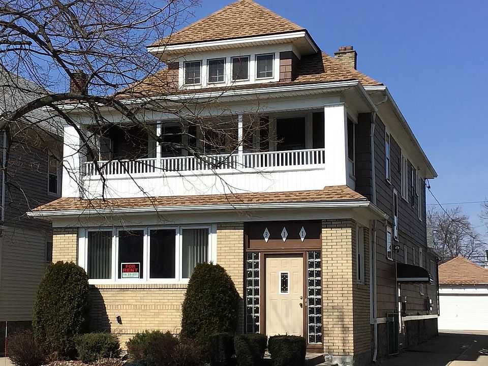 Front (with new upper porch railing)