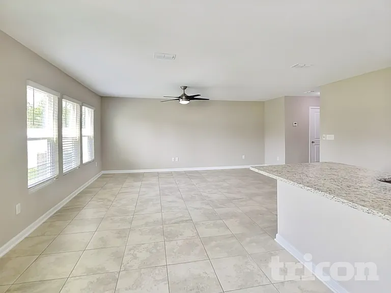10259 Old Dixie Hwy — Photo 2