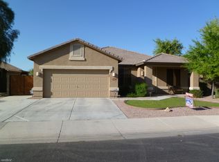 4384 E Cherry Hills Dr, Chandler, AZ 85249