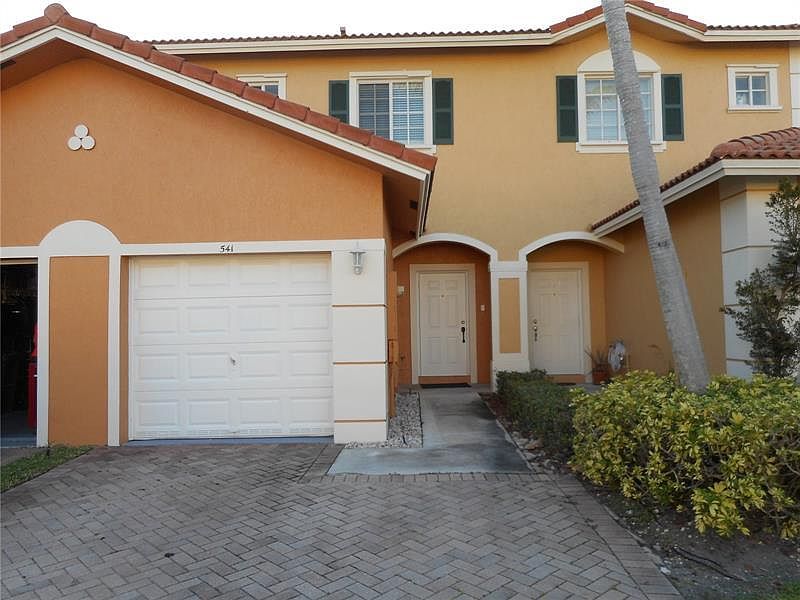 1st image of 540 Saint Tropez Ln