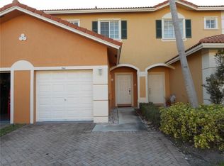 540 Saint Tropez Ln, Margate, FL 33068