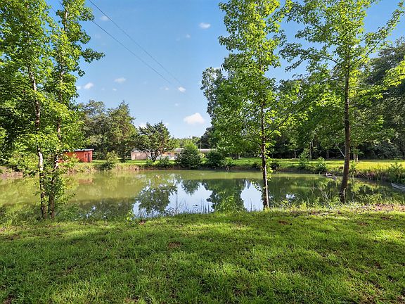 2nd image of 2586 State Highway 173
