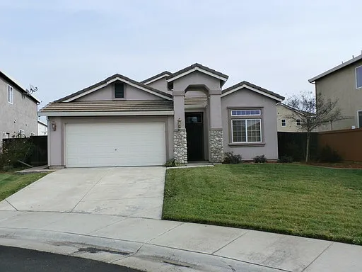 24 Jackdaw Ct photo 1
