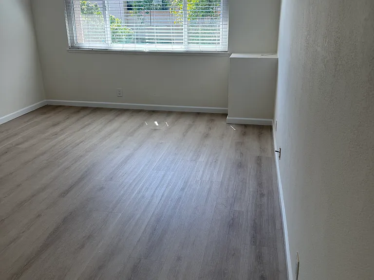 6257 Kelez Ct #A — Photo 11