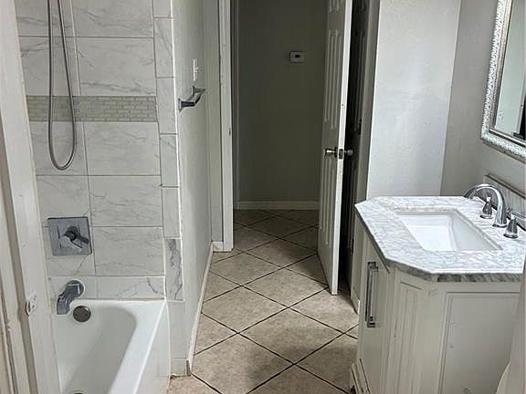 5th image of 2104 7th St