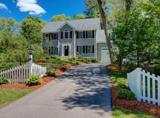 2 Sledding Hill Way, Medway, MA 02053
