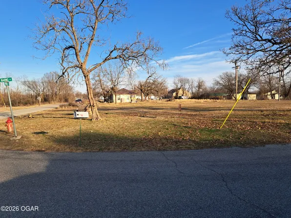 1018 Barnes St, Galena, KS 66739