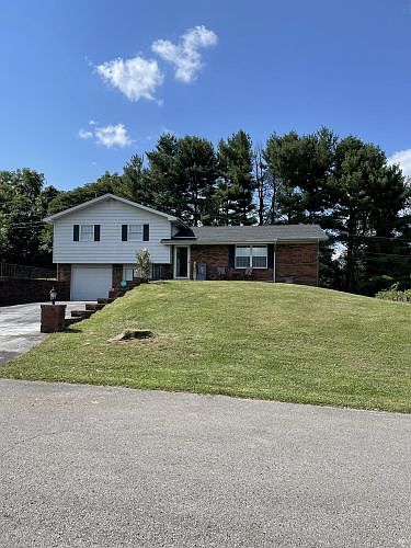 1st image of 327 Plantation Ave