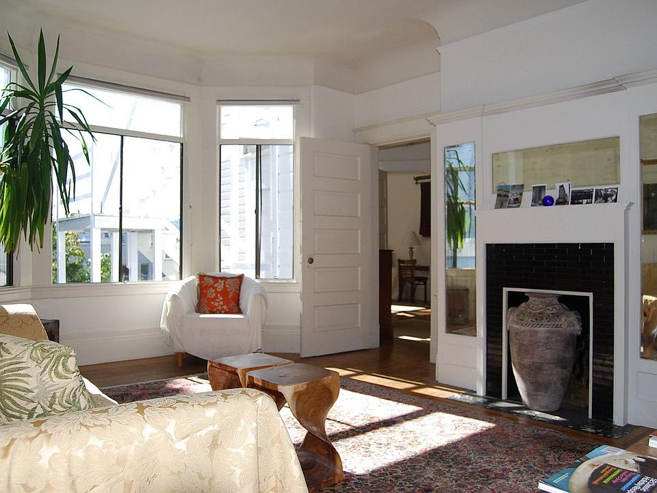 1st image of 2741 Clay St #3