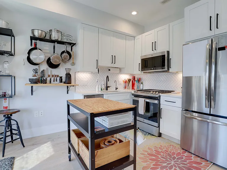 459 Florida Ave NW #3 — Photo 9