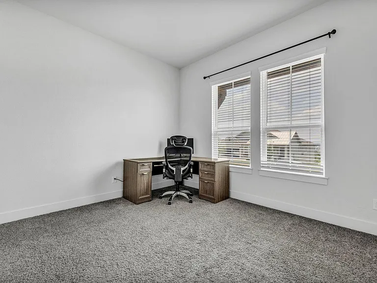 151 Rose Heath Ln — Photo 33