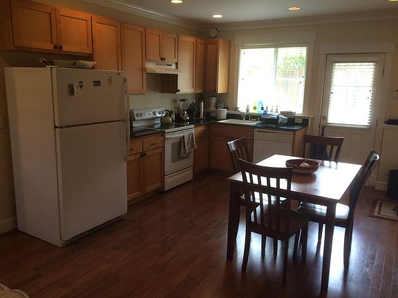 Open concept: kitchen , dining room, living room