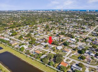 514 NW 3rd Way, Deerfield Beach, FL 33441