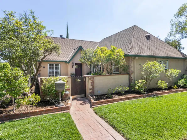 1144 Tierra Alta Dr, Pasadena, CA 91104