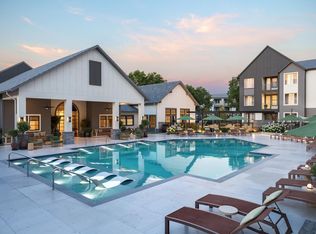 3901 Capital Hills Dr #B1A, Raleigh, NC 27616