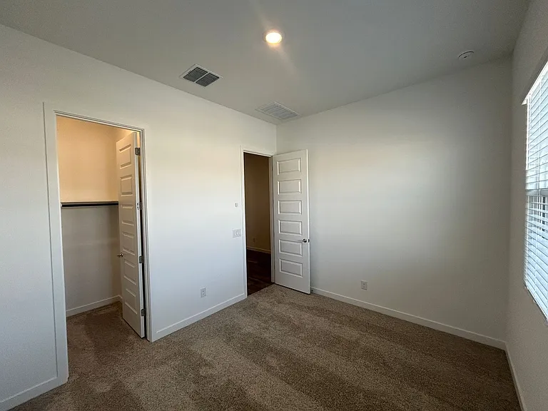 25509 N 149th Ave — Photo 14