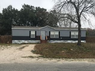 3743 New Mathis Rd, Elmendorf, TX 78112