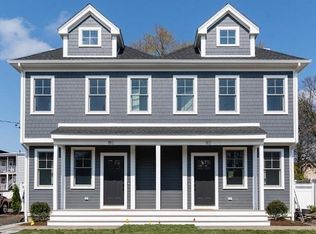 180 Chapel St #180, Newton, MA 02458