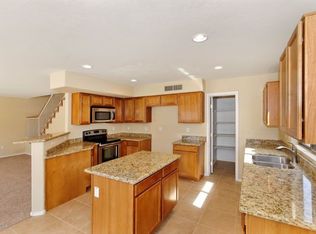 903 E Ross Ave, Phoenix, AZ 85024