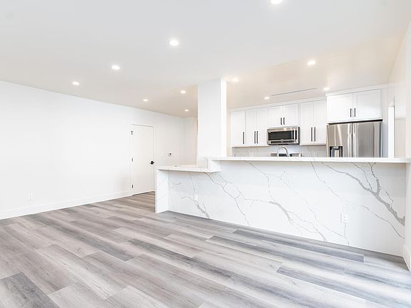 4th image of 1262 N Sweetzer Ave #108