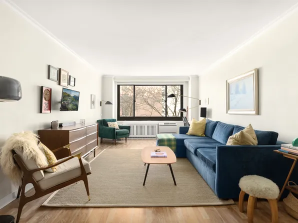 185 Hall Street image 1 of 7