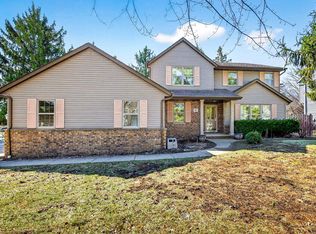 951 E Foxmoor Ln, Appleton, WI 54911