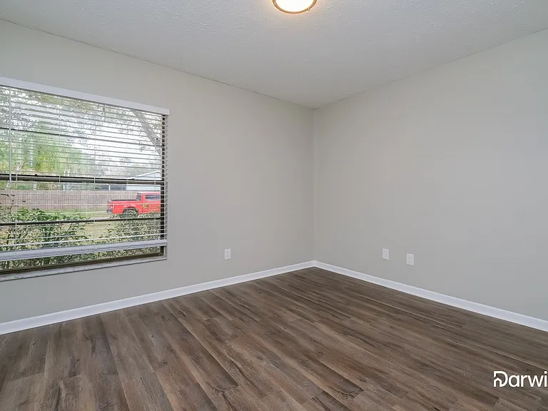 610 Shady Nook Dr — Photo 8
