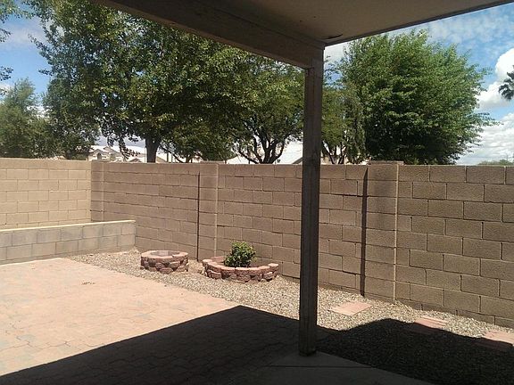 3rd image of 1706 N 105th Dr