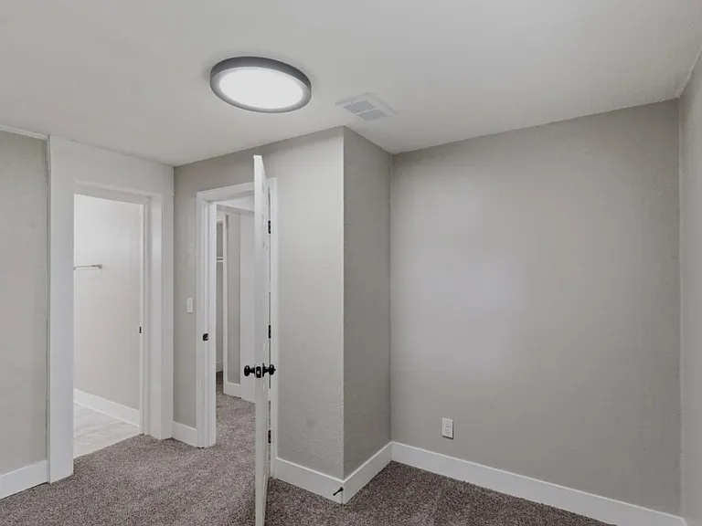 6310 S Benton Ave — Photo 6