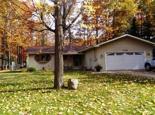 110 Deer Ct, Roscommon, MI