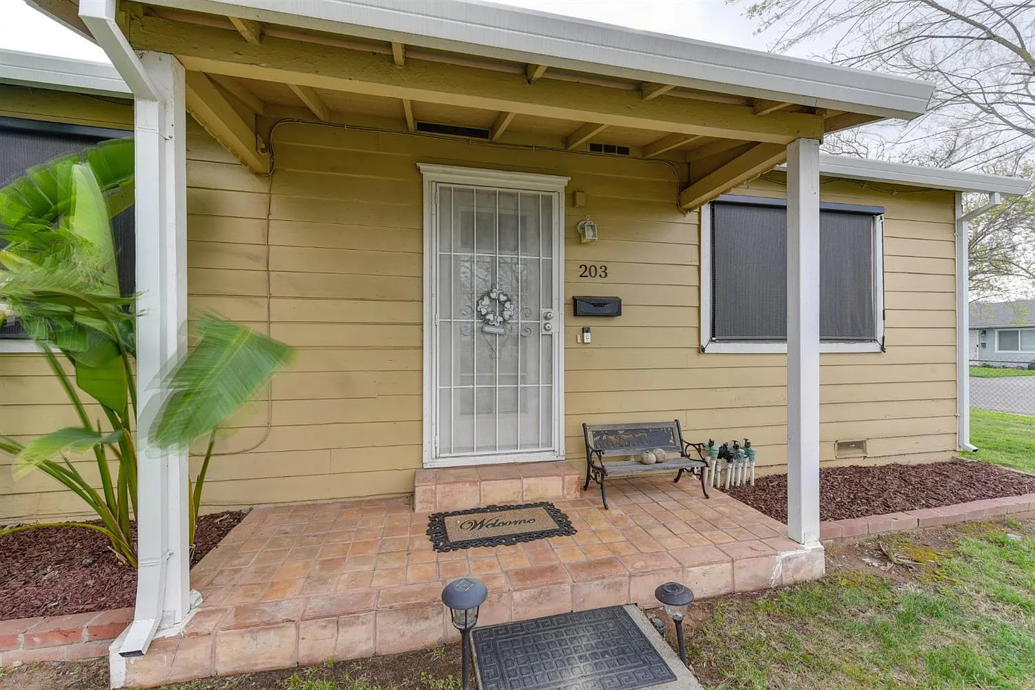 203 Atkinson St photo 1