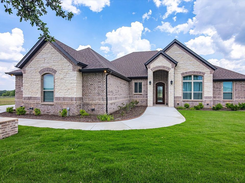 1032 Paradise Pkwy, Poolville, TX 76487 Zillow