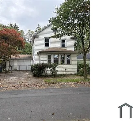 3 bed, 1500 sqft, $1,800 — Photo 1