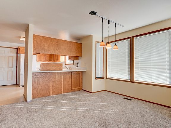 4th image of 1680 SE 10th Ave APT 202