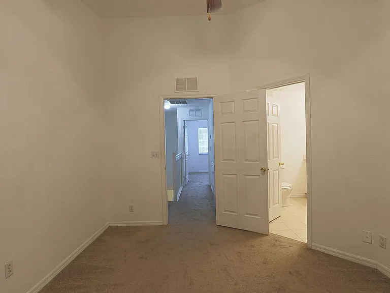 8205 Pacific Beach Dr — Photo 6